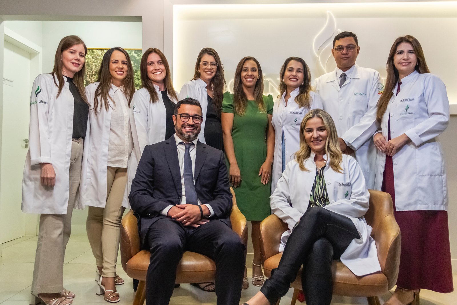 Equipe completa da Clínica Sivieri